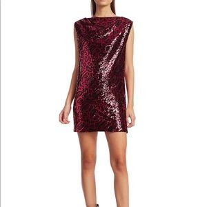 PaRtY 🎉  Leopard Printed Shift Dress